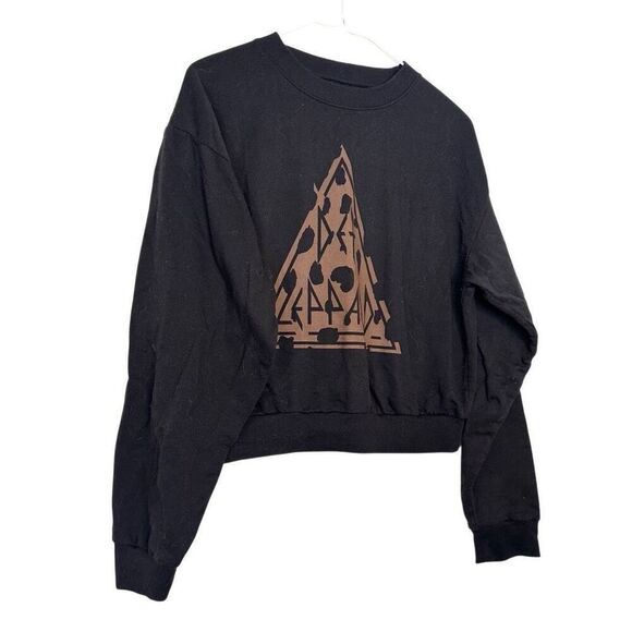 Def Leppard Triangle Leopard Graphic Pullover Cropped Sweatshirt Black Medium - Picture 2 of 4